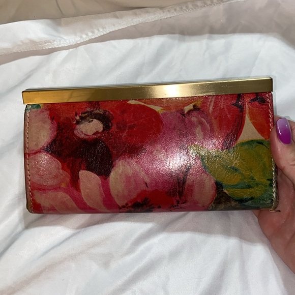 EUC Patricia Nash Cauchy Leather Frame Wallet Floral Print. - Picture 3 of 16